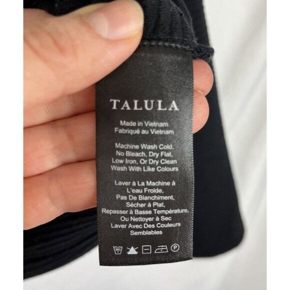 Aritzia Talula Black Ribbed Cropped Long-Sleeved Top Womens Size M - Picture 3 of 8